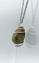 Carica l&#39;immagine nel visualizzatore di Gallery, Unakite (Toro, Capricorno)
