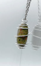 Carica l&#39;immagine nel visualizzatore di Gallery, Unakite (Toro, Capricorno)
